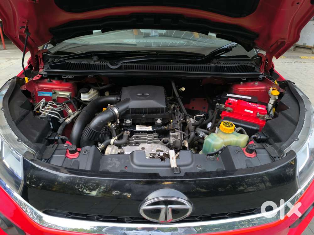 Tata Nexon 1.2 Revotron Xza Plus, 2020, Petrol