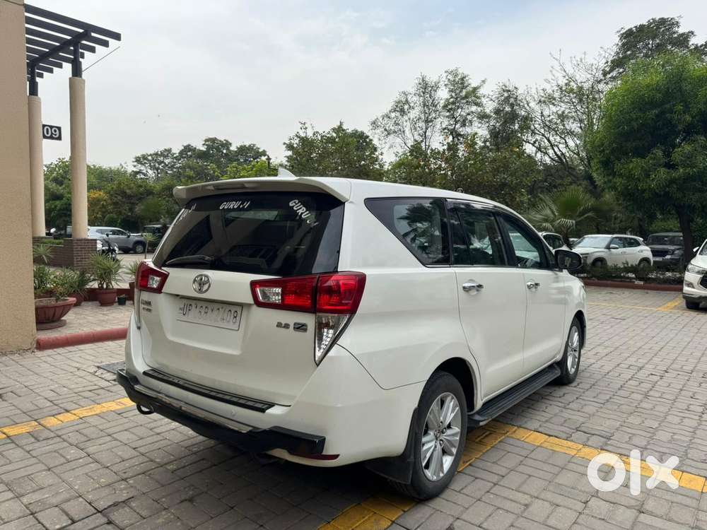 Toyota Innova Crysta 2.8z Automatic, 2018, Diesel