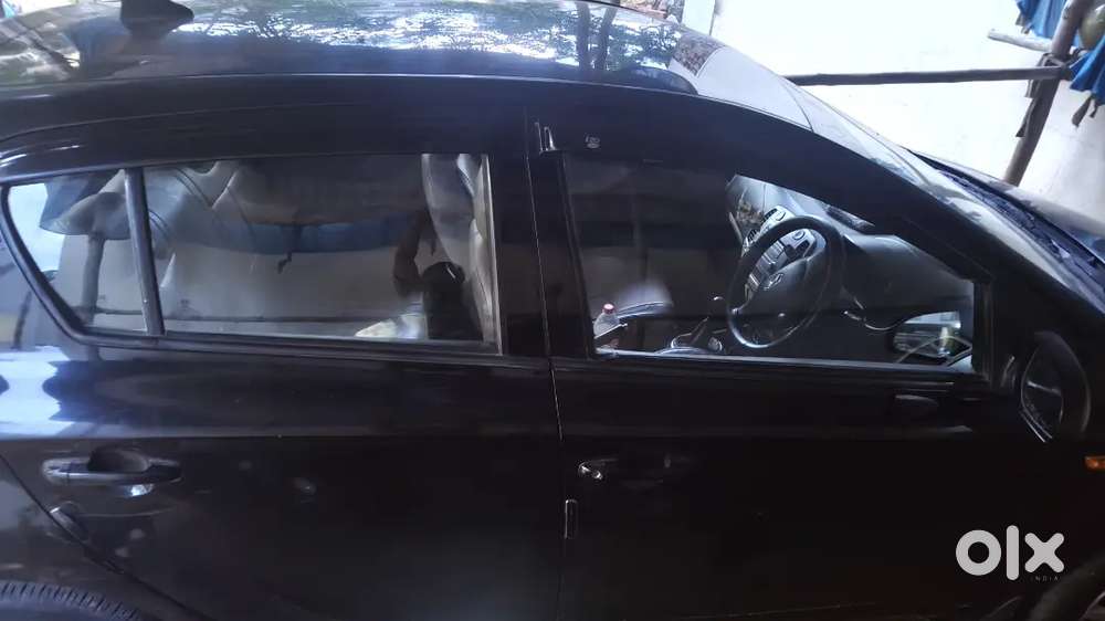 Hyundai i20 2010 model