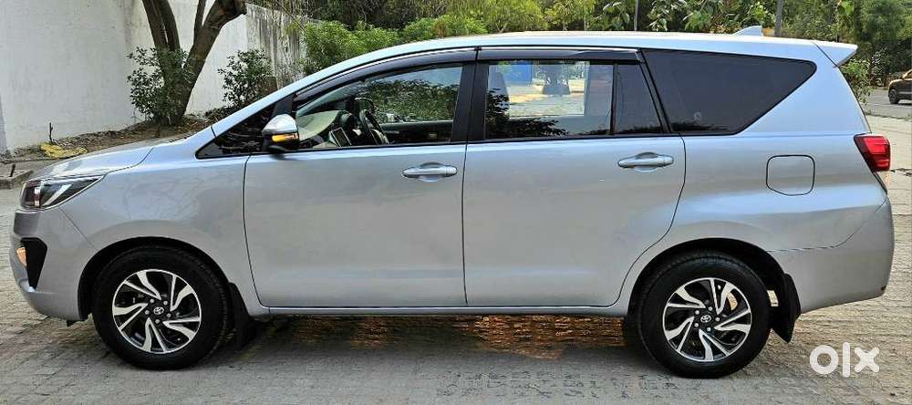 Toyota Innova Crysta 2.4 G Mt, 2021, Diesel