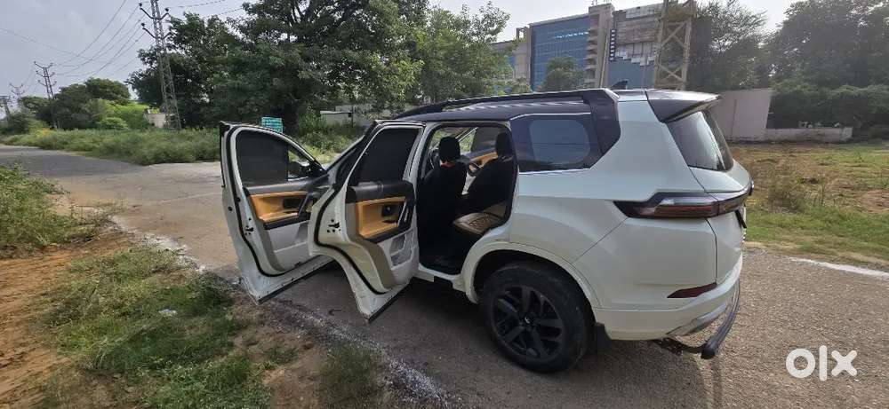 Tata Safari Xm 2021
