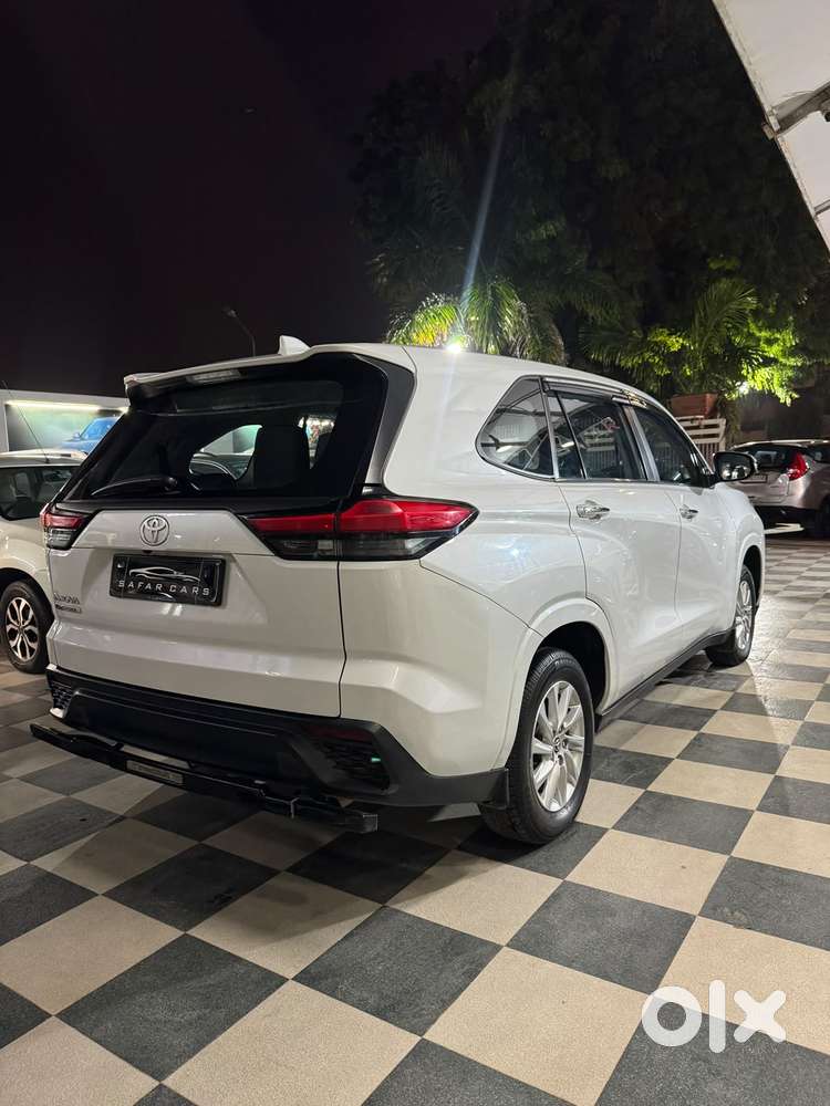 Toyota Innova Hycross 2.0 Gx 7 Str, 2022, Diesel