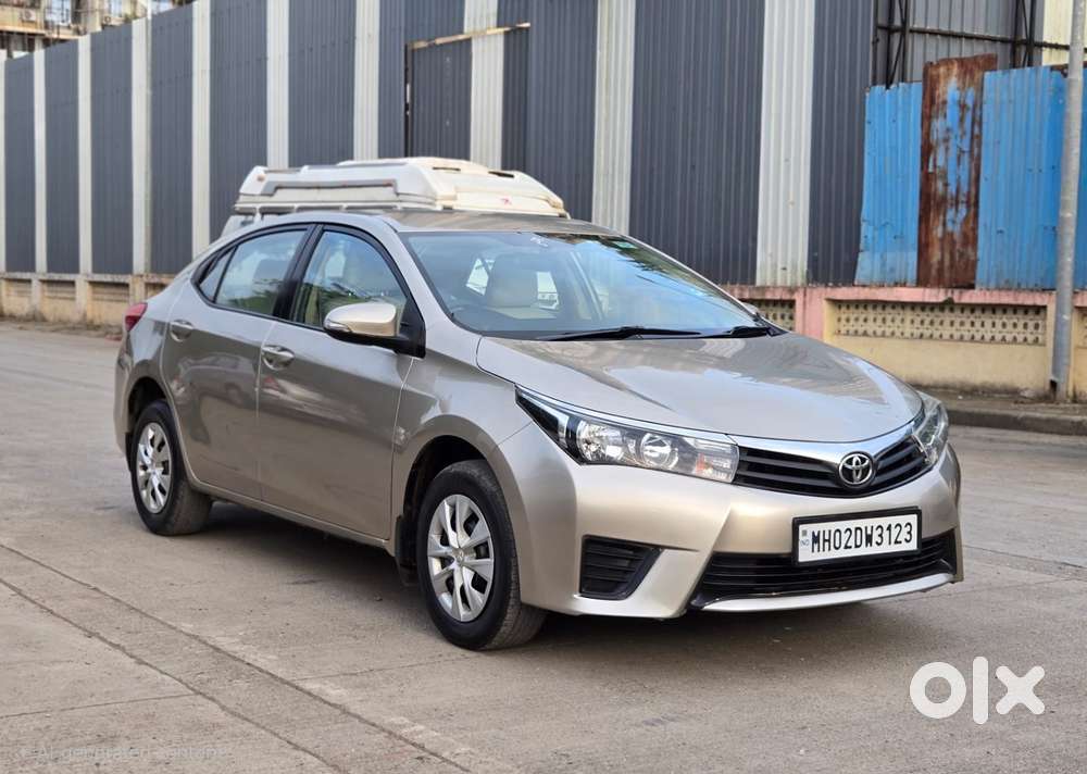 Toyota Corolla Altis Aero 1.8 J, 2015, Petrol