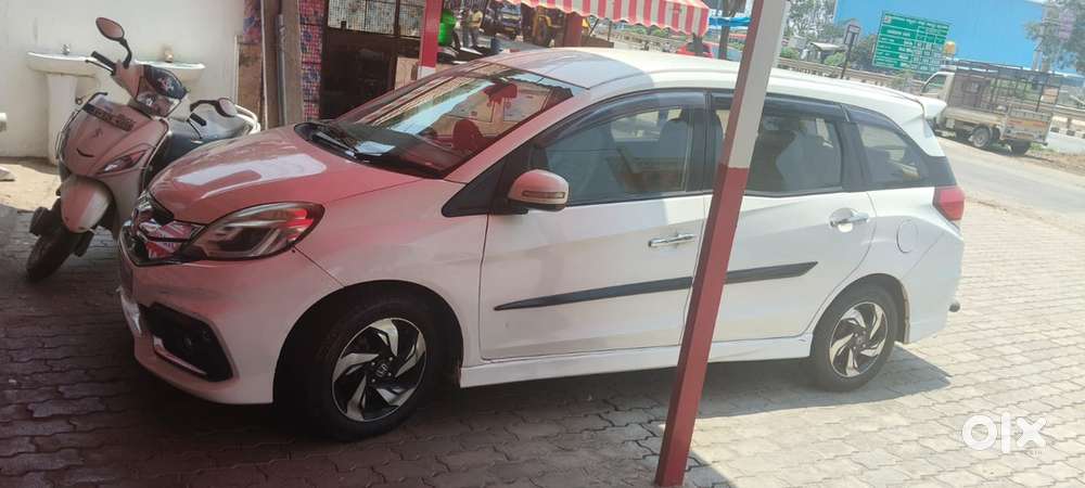 Honda Mobilio Diesel 2014 Top End Model