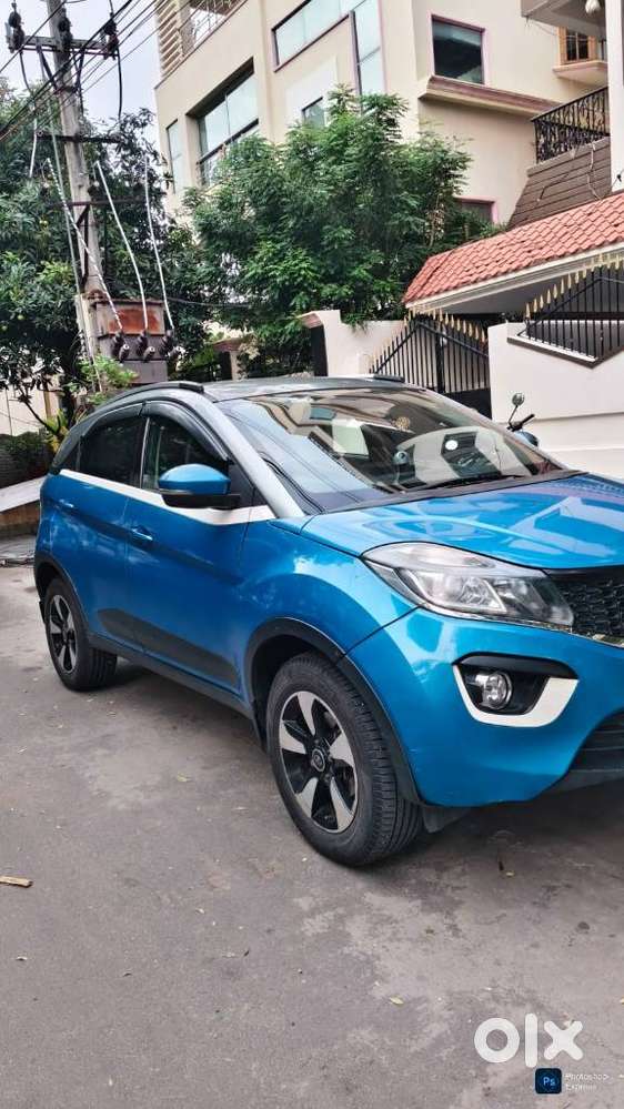 Tata Nexon 1.2 Revotron Xza Plus Dualtone, 2018