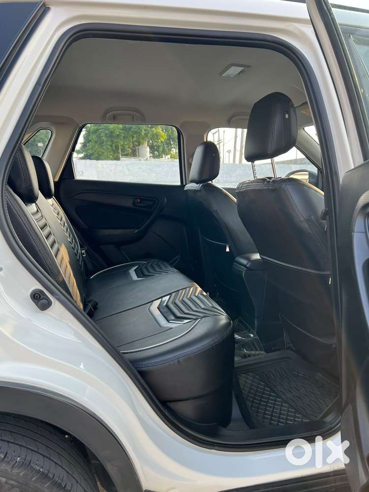 Maruti Suzuki Brezza 1.5 Vxi Smart Hybrid, 2022, Petrol