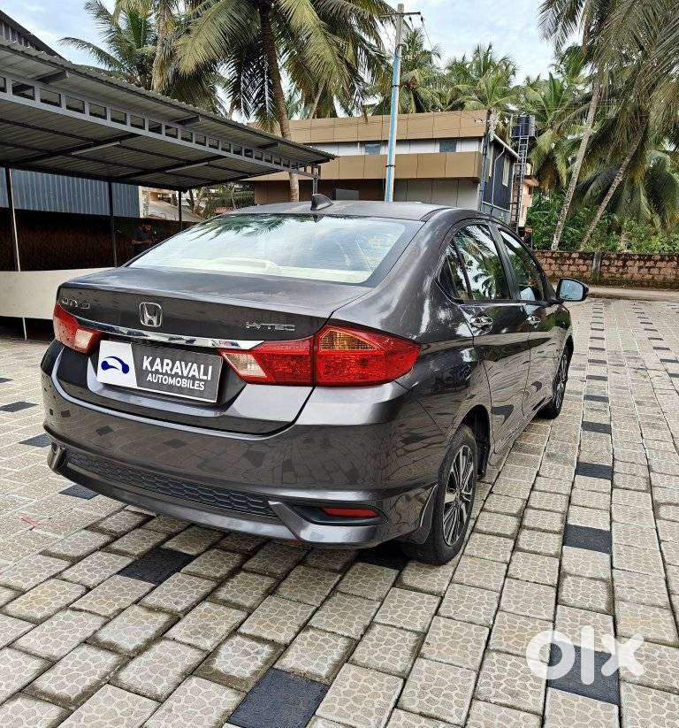 Honda City I-vtec V, 2017, Petrol