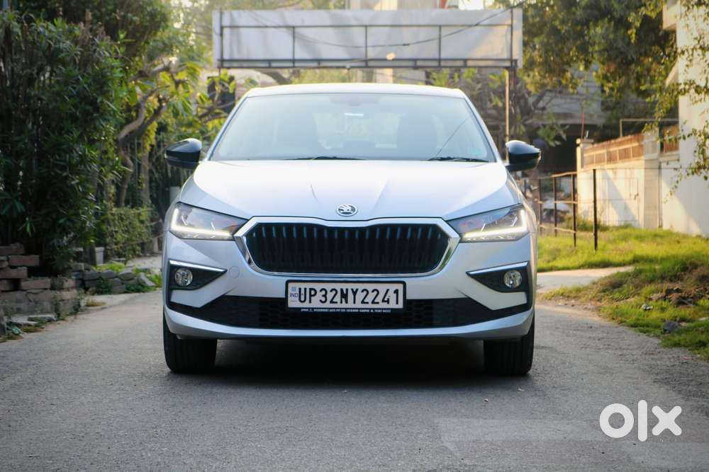 Skoda Slavia 1.0 Tsi Style At, 2023, Petrol