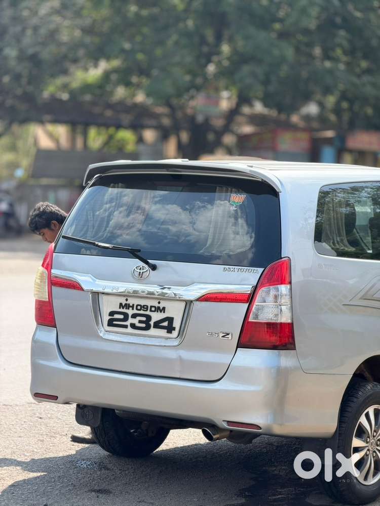 Toyota Innova Diesel 2.5 Z Top Model Mint Condition