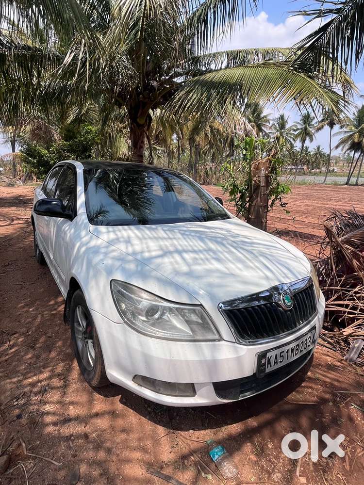 Skoda Laura Diesel 2011 Km Driven