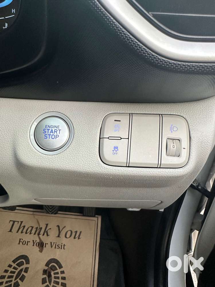 Hyundai Venue Sx (o) Mt 1.5 Diesel, 2023, Diesel