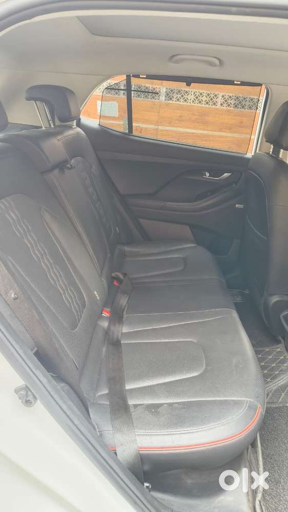 Hyundai Creta 1.6 Sx (o), 2022, Petrol