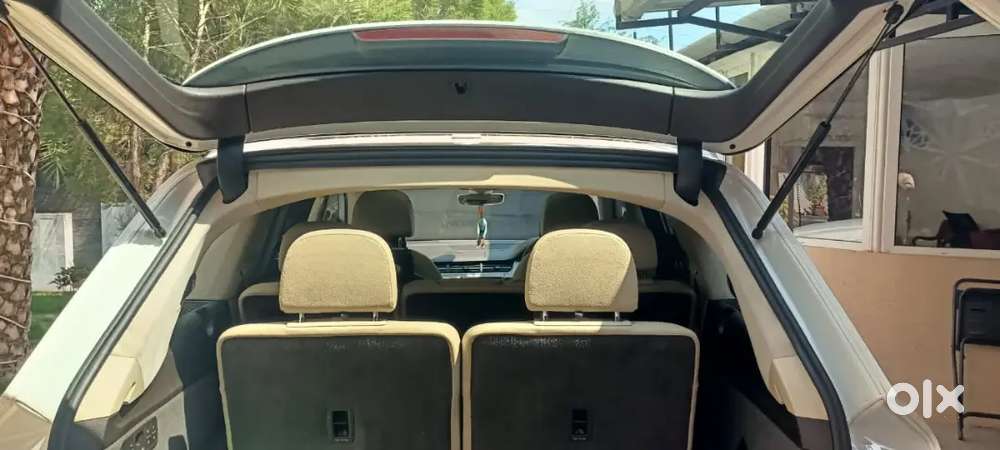 Audi Q7 Company Service Very High Quality Car