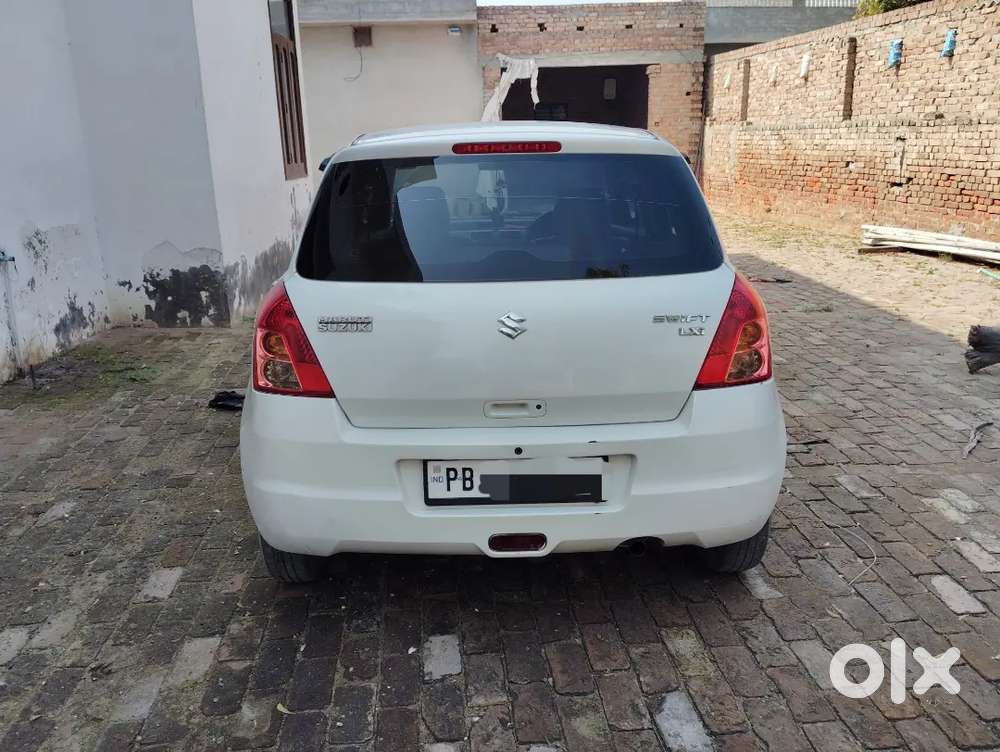 Maruti Suzuki Swift 2010 Petrol 40513 Km Driven