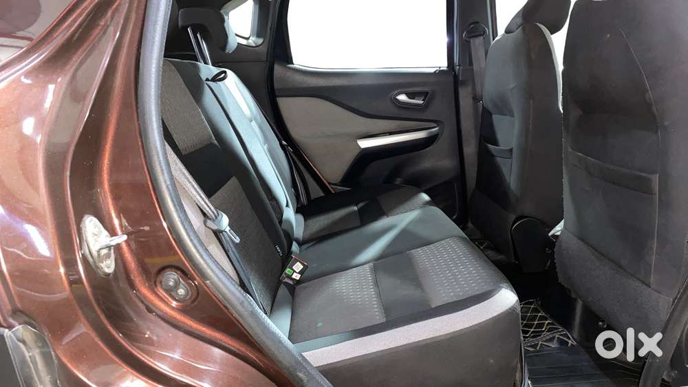 Nissan Magnite 1.0 Xv Turbo Cvt Dual Tone, 2021, Petrol