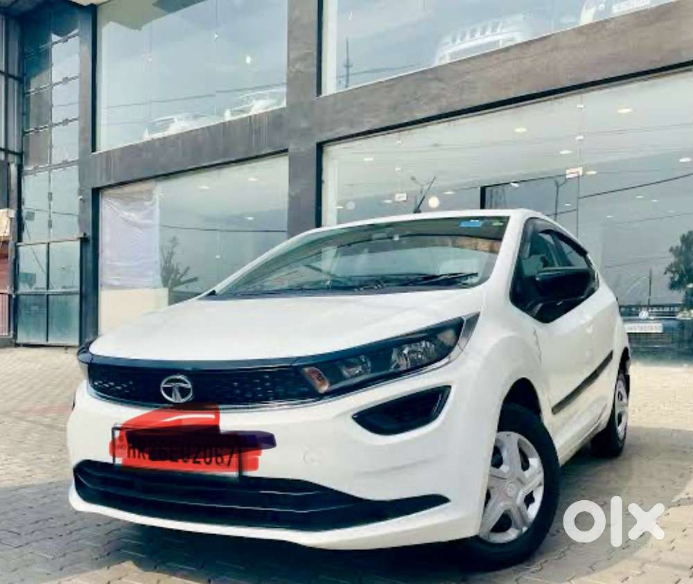 Tata Altroz Petrol 2022
