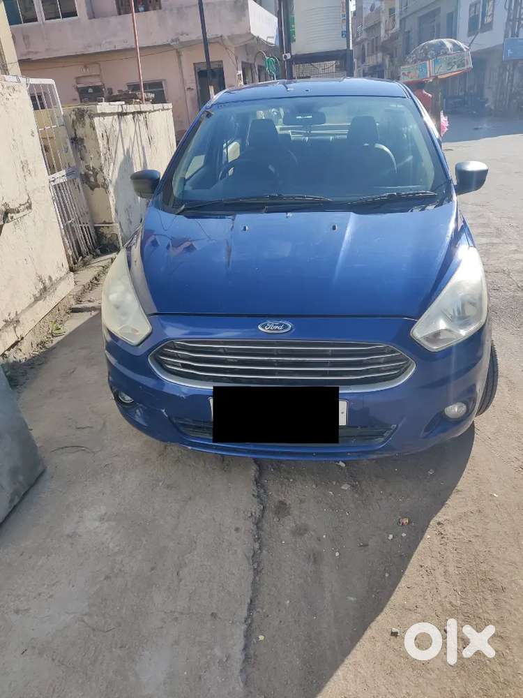 Ford Figo Aspire 2015 Diesel 80000 Km Driven