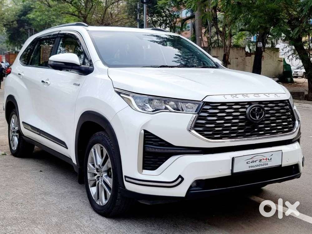 Toyota Innova Hycross 2.0 Zx Hybrid 7 Str, 2024, Cng & Hybrids