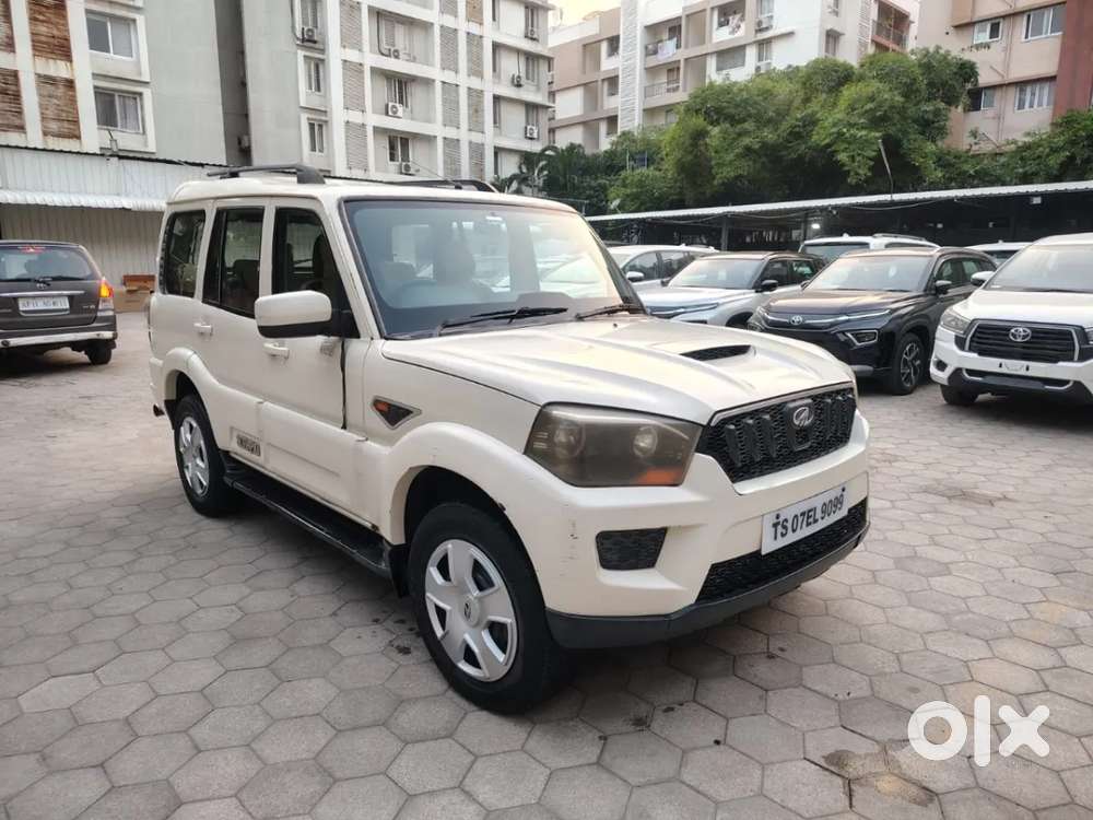 Mahindra Scorpio, 2015, Diesel