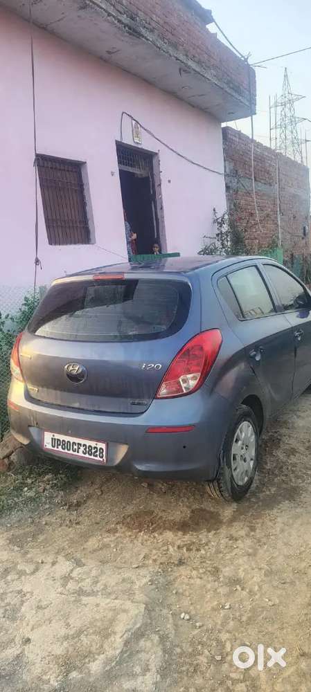 Hyundai I20 2012 Diesel 80300 Km Driven