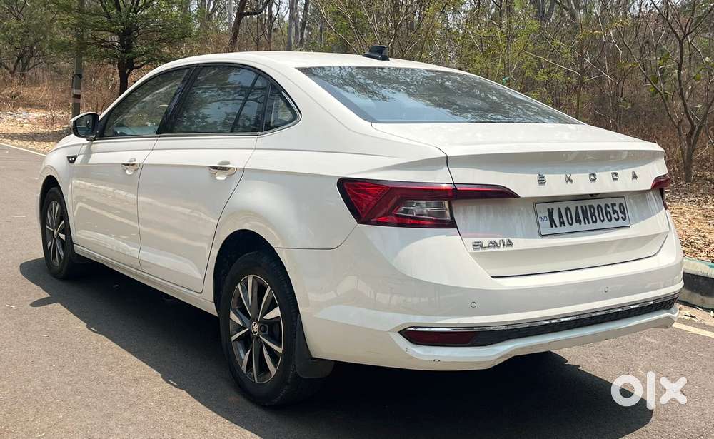 Skoda Slavia 1.0 Tsi Style, 2022, Petrol
