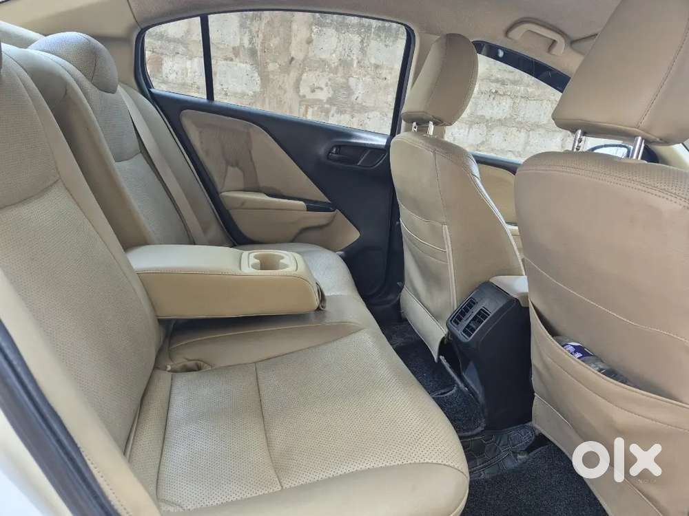 Honda City Sv