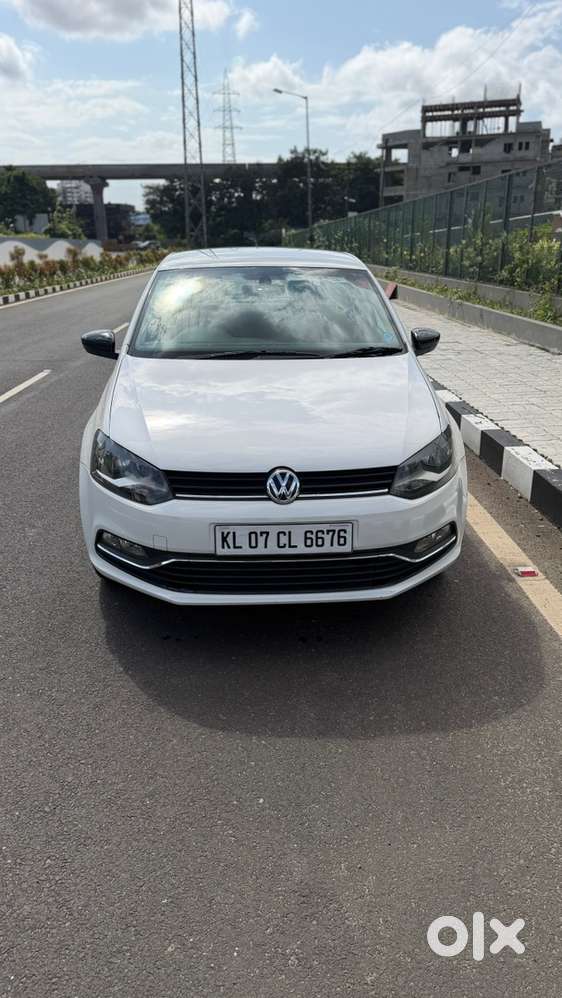 Volkswagen Polo Petrol 2017