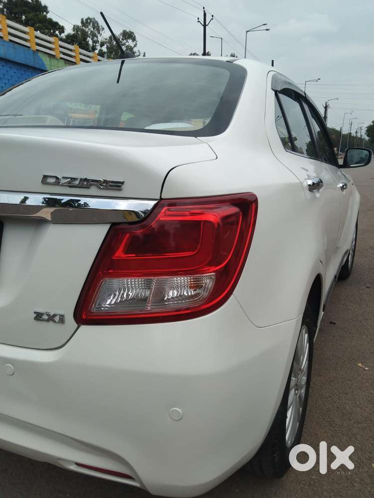 Maruti Suzuki Swift Dzire Amt Zxi, 2018, Petrol