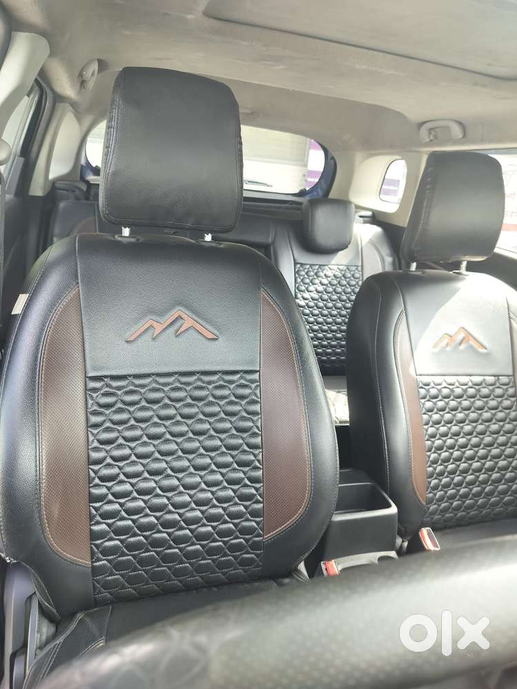 Maruti Suzuki Brezza 1.5 Zxi Plus Smart Hybrid, 2023, Petrol