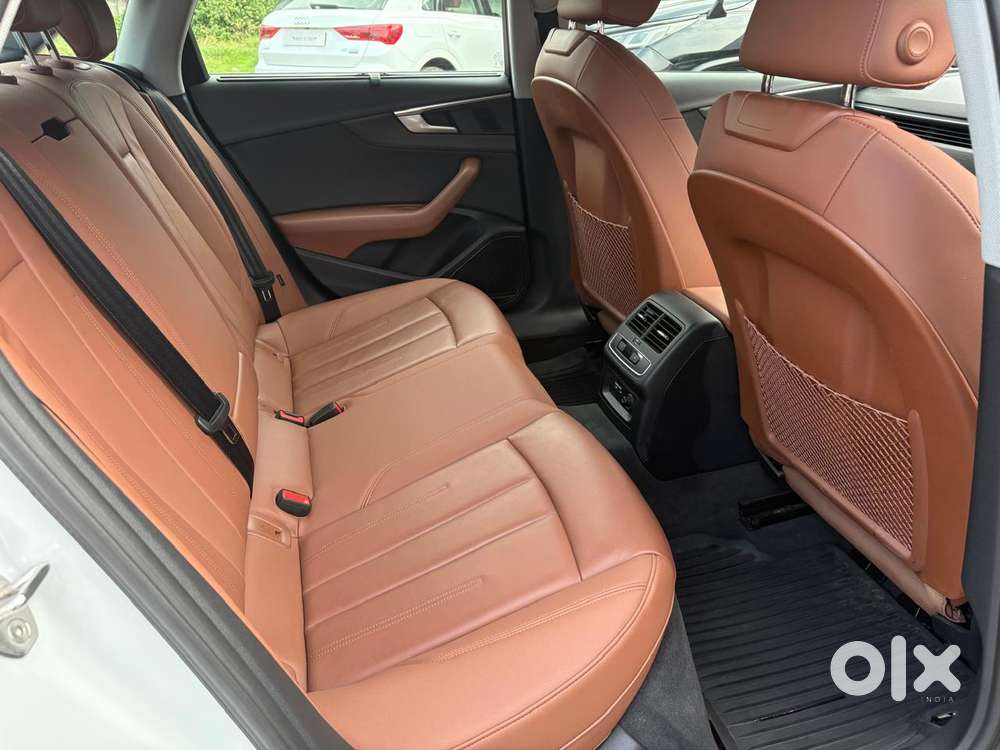 Audi A4 2.0 Technology 40 Tfsi, 2025, Petrol
