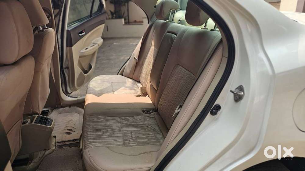 Maruti Suzuki Swift Dzire Amt Vdi, 2018, Diesel