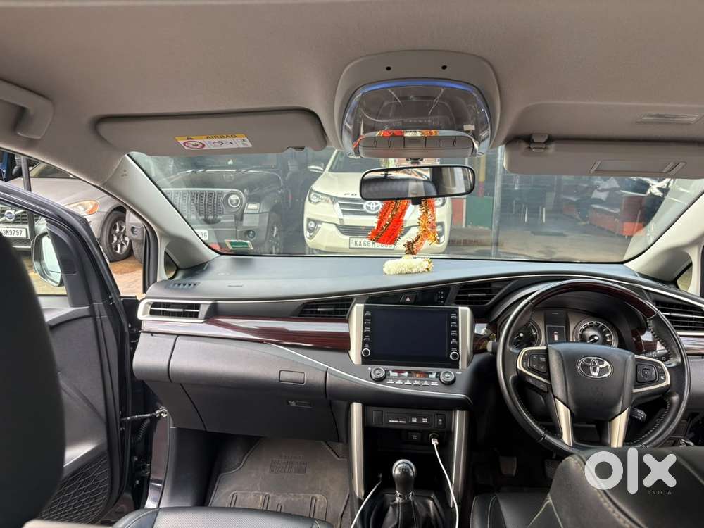 Toyota Innova Crysta Zx 2.4 Diesel 7 Seater, 2025, Diesel