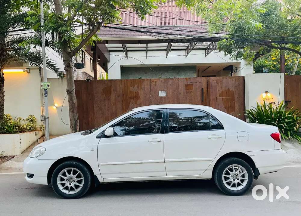 2008 Toyota Corolla 1.8j Top-end (petrol) • Showroom Quality  •