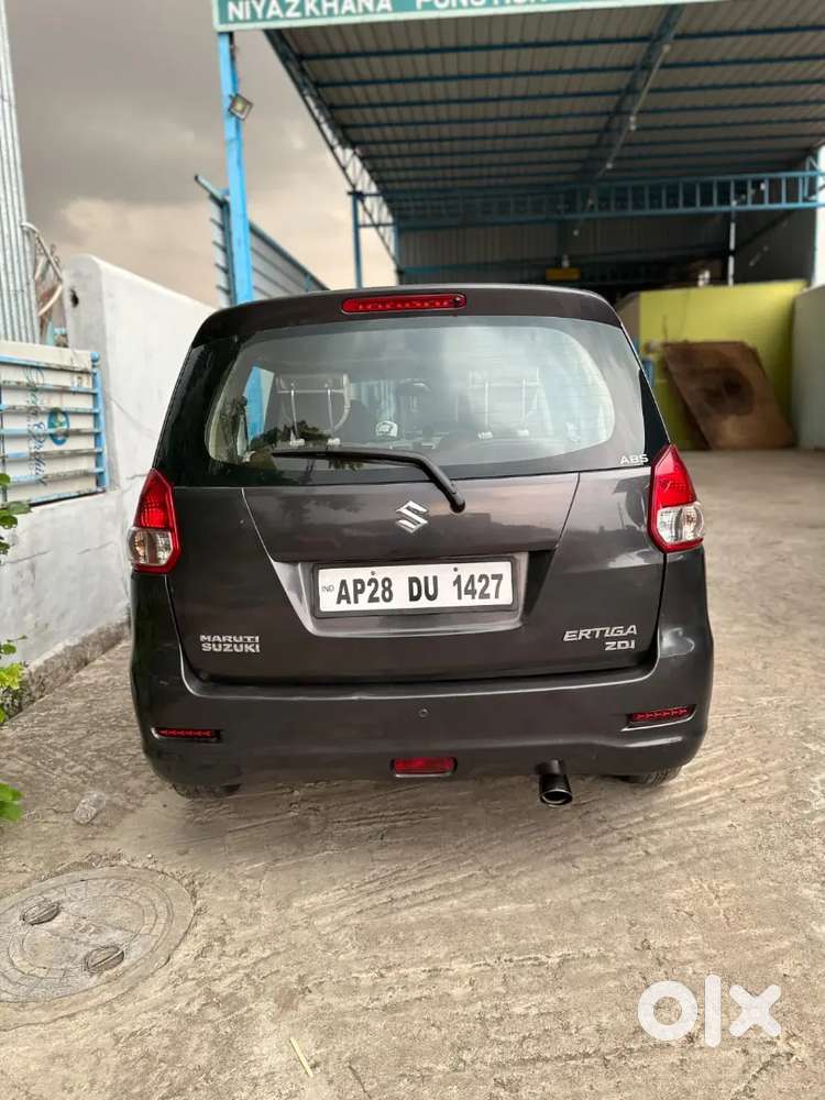 Maruti Suzuki Ertiga 2013 Diesel 97000 Km Driven