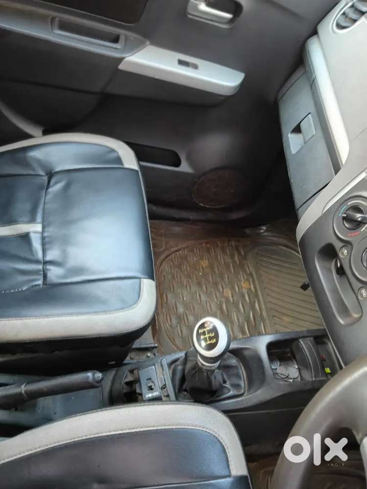 2nd Owner Maruti Suzuki Wagon R 2010 .bijnor Transfer. Valid Upto 2030