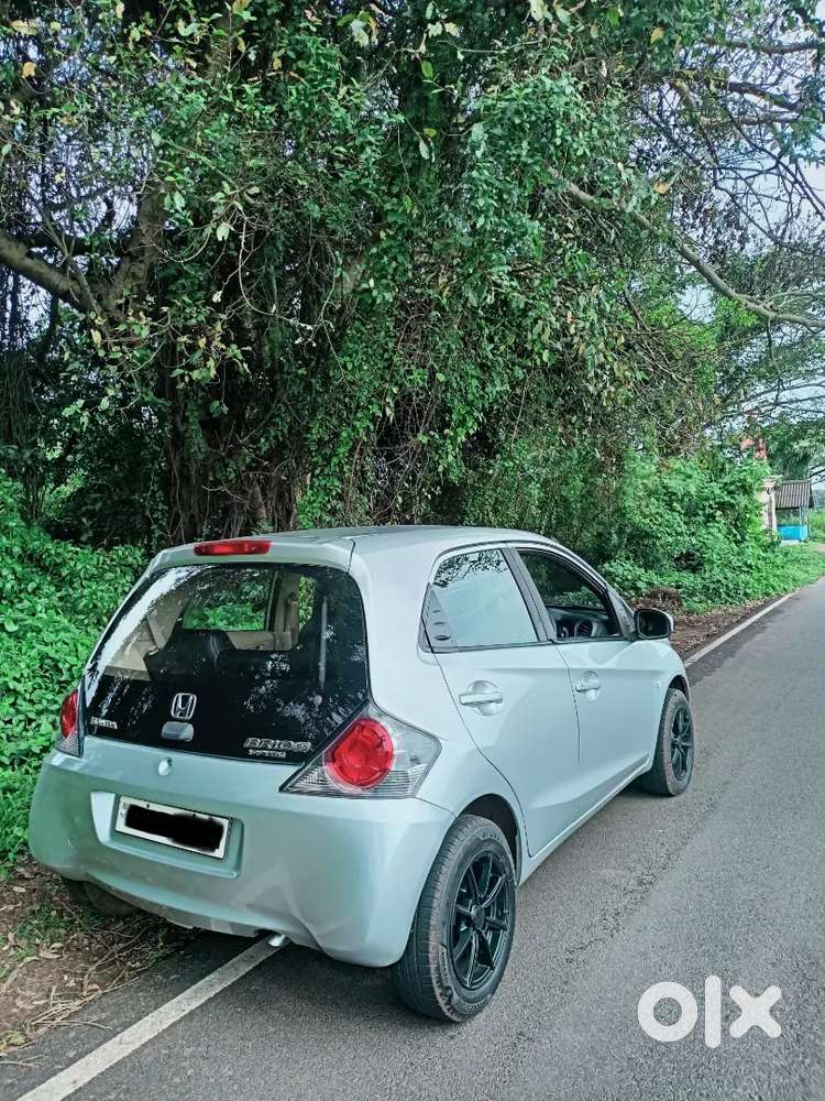 Honda Brio 2014 Petrol Well Maintained