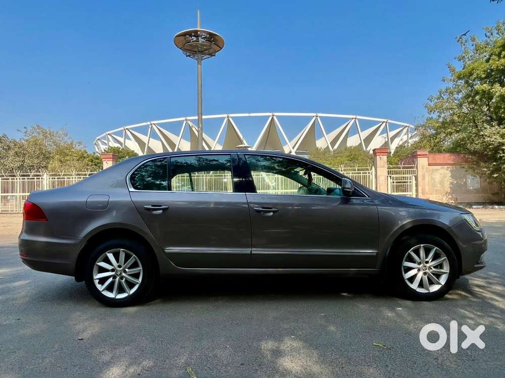 Skoda Superb Elegance 1.8 Tsi At, 2014, Petrol