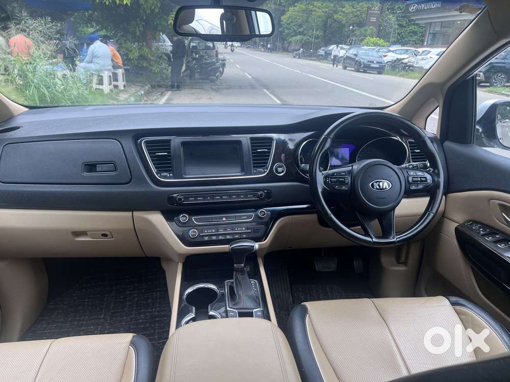 Kia Carnival Limousine Plus 7 Str, 2020, Diesel