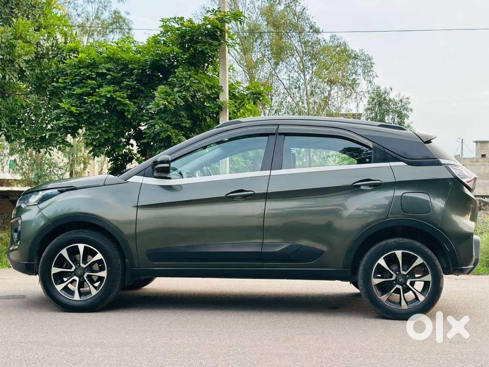 Tata Nexon 1.2 Revotron Xza Plus Dualtone, 2020, Petrol
