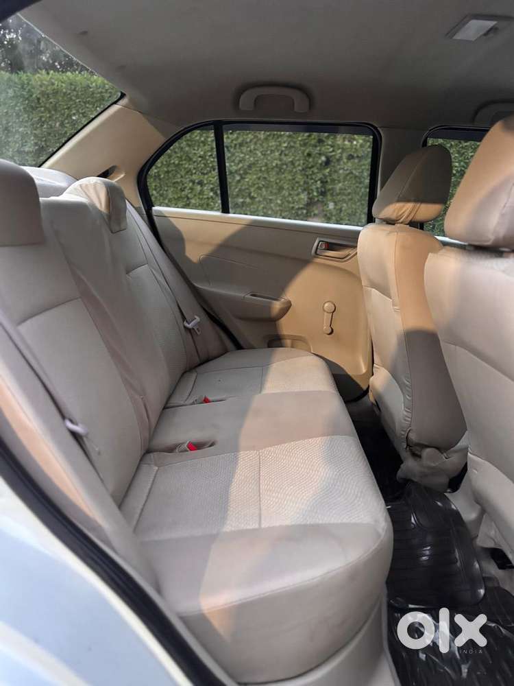 Maruti Suzuki Swift Dzire 1.2 Lxi Bsiv, 2013, Petrol