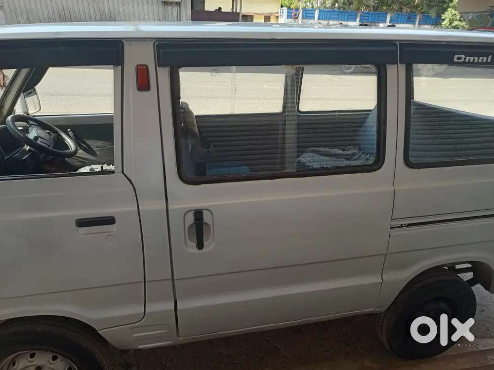 2013 Maruti Suzuki Omni