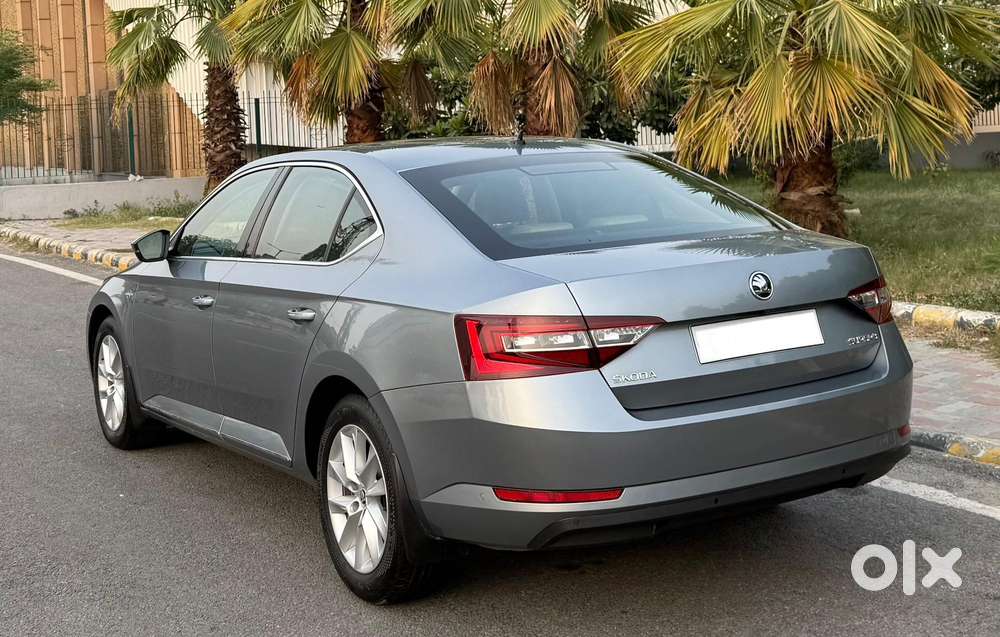 Skoda Superb L&k 1.8 Tsi At, 2019, Petrol