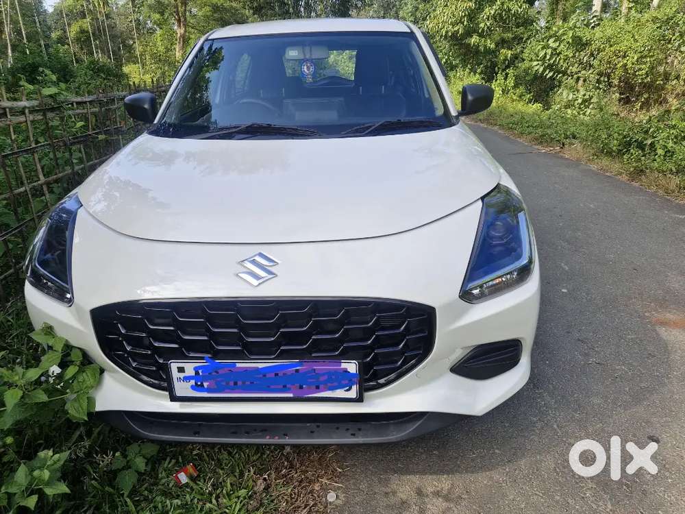 Maruti Suzuki Swift Lxi 2025