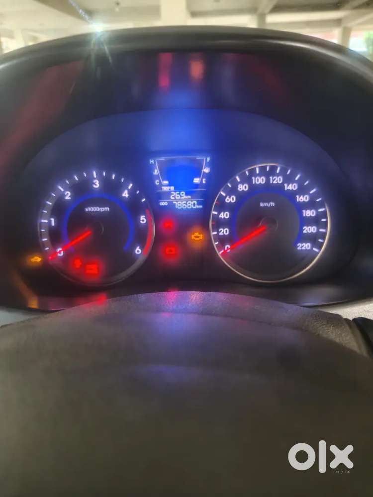 Hyundai Verna 1.6 Crdi 2012