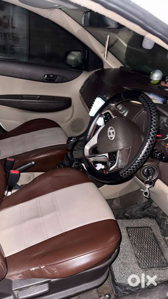 Hyundai Car 2012
