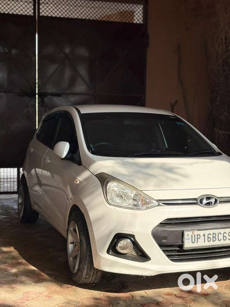 Hyundai Grand I10 2016 Cng & Hybrids Good Condition