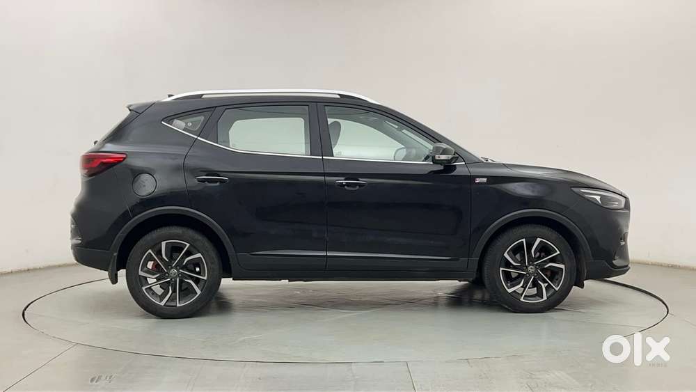 Mg Astor 1.3 Savvy Turbo At S Red, 2022, Petrol