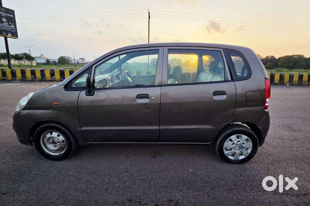 Maruti Suzuki Estilo Lxi, 2011, Petrol