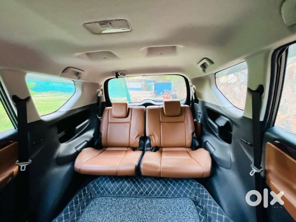 Toyota Innova Crysta 2.4 Gx Limited Edition At 7 Str, 2021, Diesel