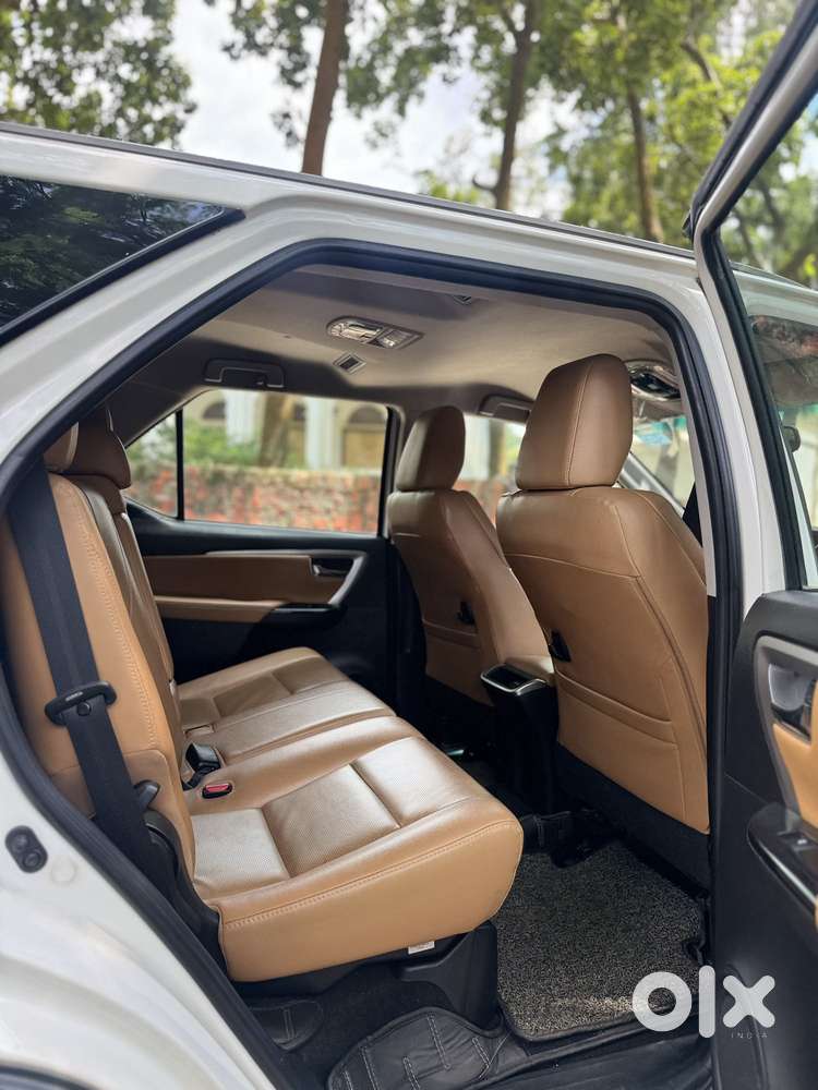 Toyota Fortuner 4x2 At 2.8 Diesel, 2022, Diesel